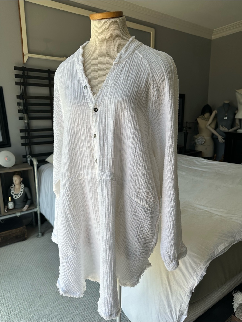 We The Free white gauze top, size large - Picture 5 of 12